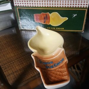 Vintage Cracker Barrel Ice Cream Dish ( SKU 1509)